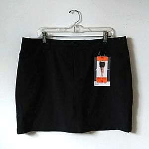 NWT Eddie Bauer Adventurer 2.0 Black Skort 16